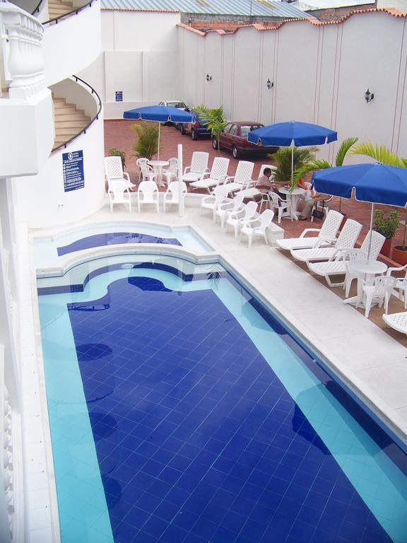 Hotel Zamba Жирардо Екстер'єр фото