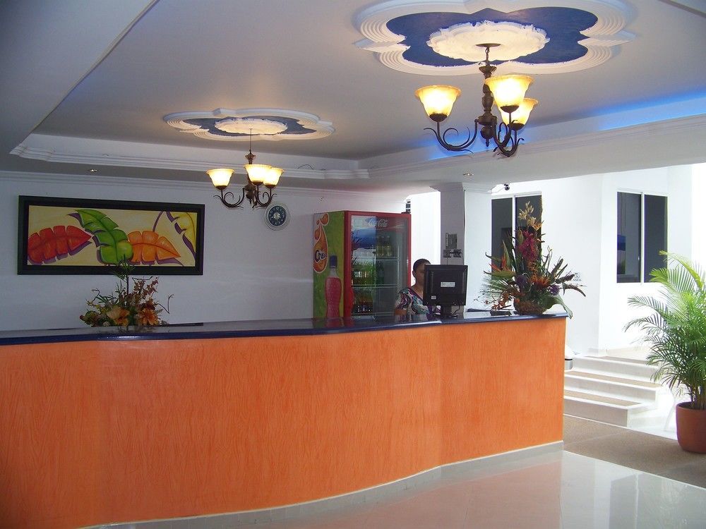 Hotel Zamba Жирардо Екстер'єр фото